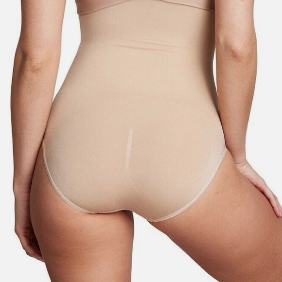 Red Hot By SPANX Ultra Firm Control Shapewear High Waist Brief SZ Small NWT - Picture 2 of 8